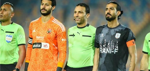 أحمد الشناوي يوضح مدى صحة هدف الأهلي الملغي أمام فاركو